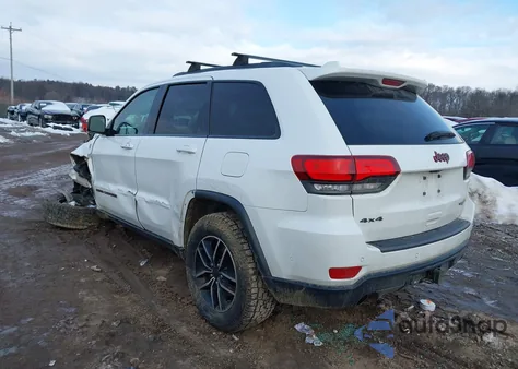 2019 Jeep Grand Cherokee Trailhawk 4X4 from USA, damaged, VIN 1C4RJFLT1KC553299